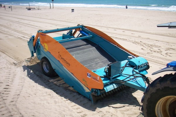 Magnum ماكينة تنظيف الشواطئ موديل 